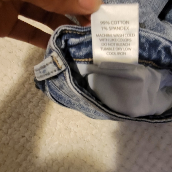 💥24 HR SALE💥Buckle Jeans - Picture 6 of 6